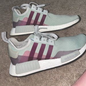 Adidas WMNS NMD R1 Outdoor Pack Ash Silver